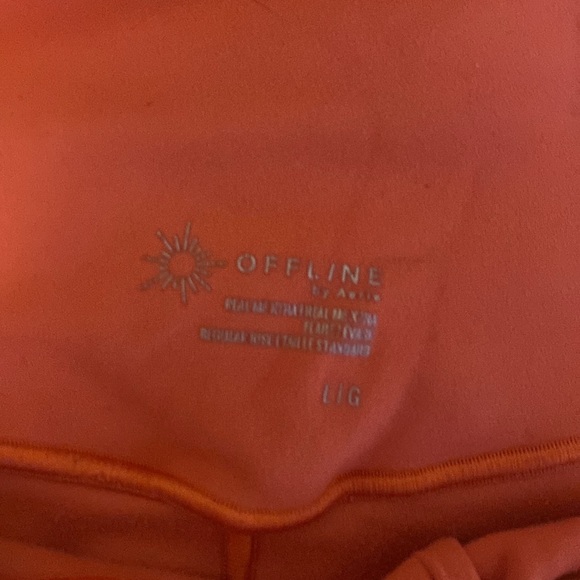 Color: Resort Red - Picture 2 of 3